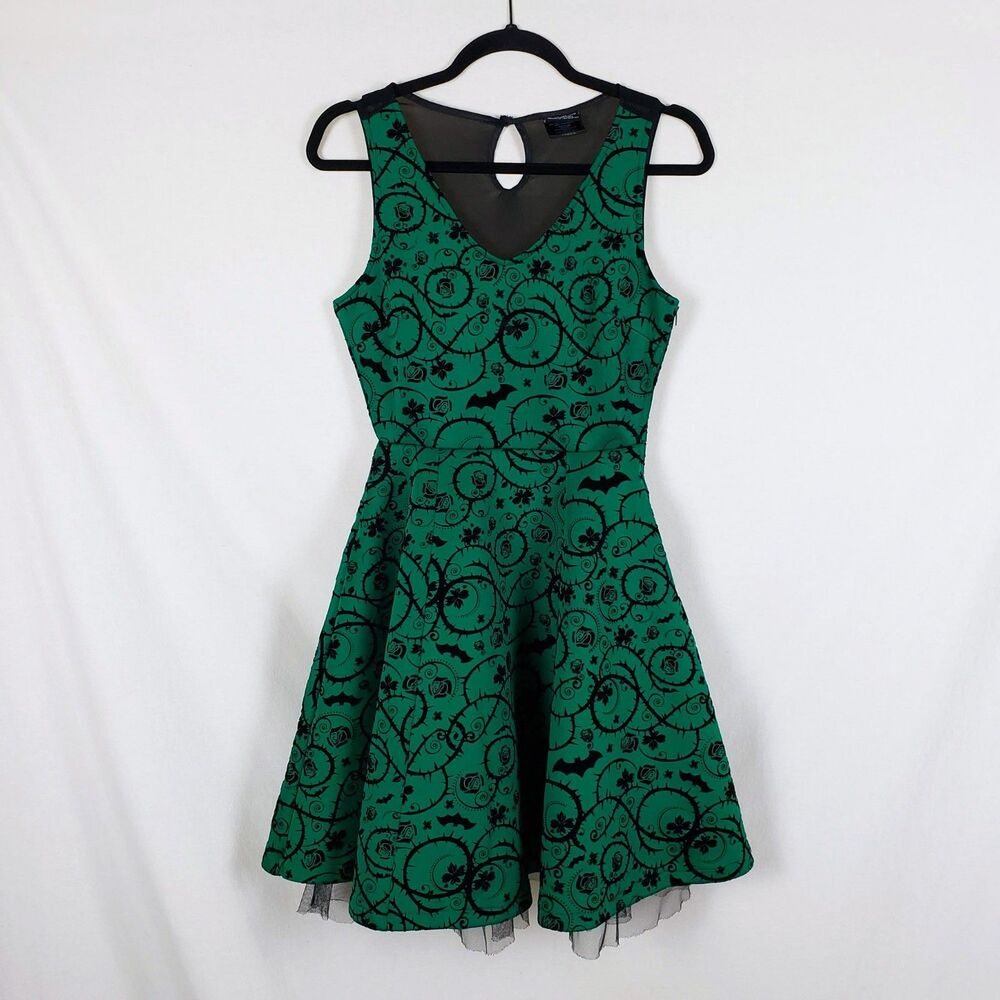 Hot Topic DC Comics Bombshells Dress Womens S Poison Ivy Pin-Up Retro Cosplay